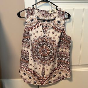Stitch fix sleeveless blouse - size medium